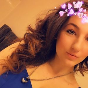 Meet your Posher, Shellby